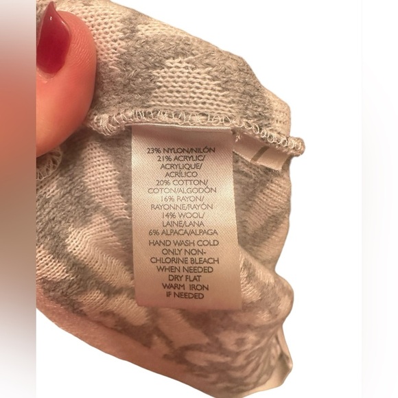 Loft Animal Print Sweater. Women’s Size M. EUC. - Picture 5 of 6